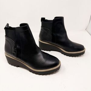 Dolce Vita Rielle Wedge Slip On Boots Black Size 9.5